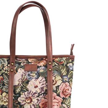 Rudhira Floral Print Tote bag 4