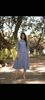 Weavllite Women's Navy Blue Pure Cotton Printed Dress 1