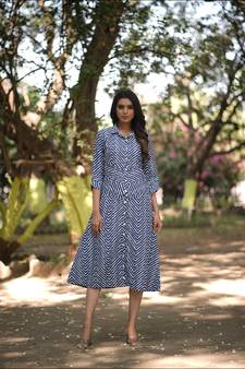 Weavllite Women's Navy Blue Pure Cotton Printed Dress