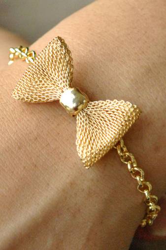 Knotty Bow Bracelet