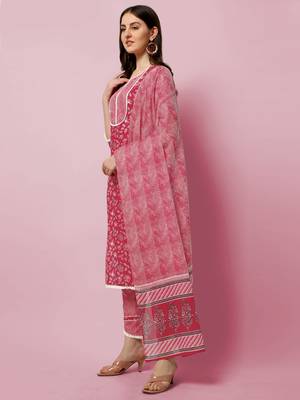 Red Floral Printed Sequins Gotta Patti Cotton Kurta With Pant and Dupatta Set  2
