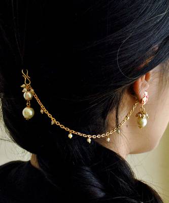 Sajh Dhaj Ke Earrings In Red 2