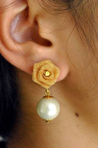 The Little Rose Earrings