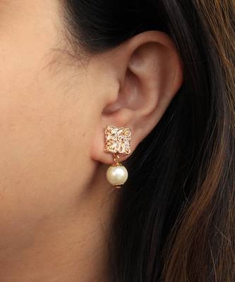 Golden Cuties Earrings 1