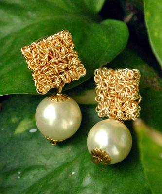 Golden Cuties Earrings 2