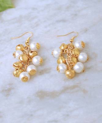 Pearl And Ghungroo Earrings  2