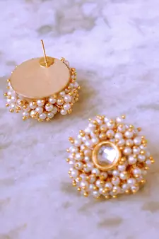 A Pearly Delight Earrings 