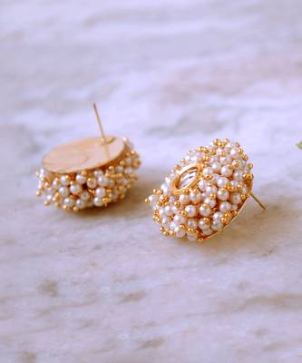 A Pearly Delight Earrings  4