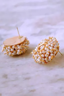 A Pearly Delight Earrings 