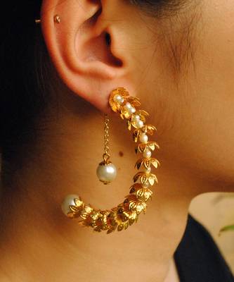 Floral Crescent Hoop Earrings 1