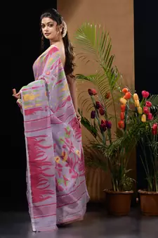 Lavender Silk Cotton Handwoven Jamdani Saree With Multicolour Motifs And Floral Designs Without Blouse