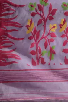 Lavender Silk Cotton Handwoven Jamdani Saree With Multicolour Motifs And Floral Designs Without Blouse