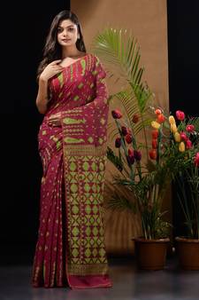 Magenta And Green Handwoven Silk Cotton Jamdani Saree With Woven Designs Without Blouse