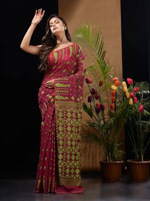 Magenta And Green Handwoven Silk Cotton Jamdani Saree With Woven Designs Without Blouse 3