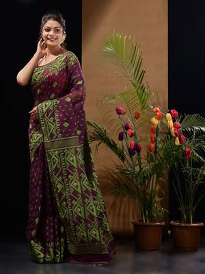 Purple And Green Handwoven Silk Cotton Jamdani Saree With Woven Designs Without Blouse 3
