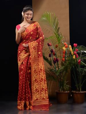 Dark Red And Yellow Handwoven Silk Cotton Jamdani Saree With Woven Designs Without Blouse 2