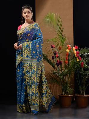 Sapphire Blue And Red Handwoven Silk Cotton Jamdani Saree With Woven Designs Without Blouse 3