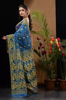 Sapphire Blue And Red Handwoven Silk Cotton Jamdani Saree With Woven Designs Without Blouse