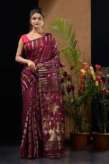 Magenta Green Silk Cotton Handwoven Jamdani Saree With Woven Designs And Zari Work Without Blouse