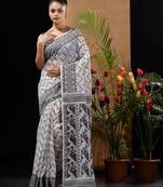 White And Black Silk Cotton Handwoven Jamdani Saree With Woven Chevron Designs Without Blouse