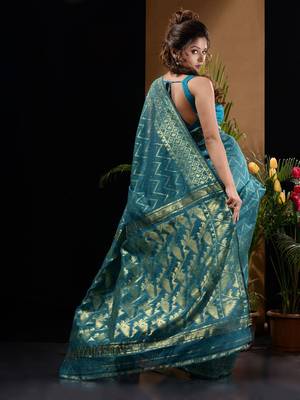 Teal Silk Cotton Handwoven Jamdani Saree With Zari Woven Chevron Designs Without Blouse 5