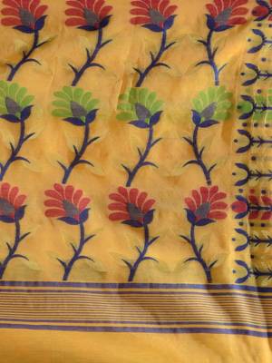 Yellow Silk Cotton Handwoven Jamdani Saree With Floral Designs And Motifs Without Blouse 5