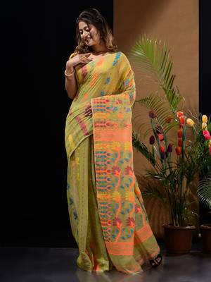 Pistachio Green Silk Cotton Handwoven Jamdani Saree With Floral Designs And Motifs Without Blouse 2
