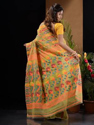 Pistachio Green Silk Cotton Handwoven Jamdani Saree With Floral Designs And Motifs Without Blouse 4