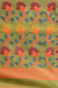 Pistachio Green Silk Cotton Handwoven Jamdani Saree With Floral Designs And Motifs Without Blouse