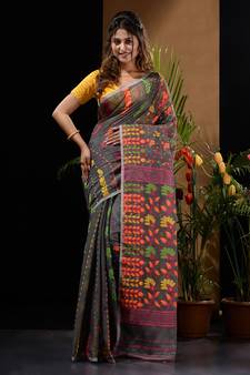 Dark Grey Silk Cotton Handwoven Jamdani Saree With Floral Designs And Motifs Without Blouse