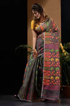 Dark Grey Silk Cotton Handwoven Jamdani Saree With Floral Designs And Motifs Without Blouse