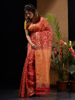 Red Silk Cotton Handwoven Jamdani Saree With Woven Patterns And Zari Pallu Without Blouse 3