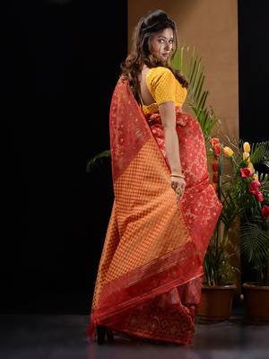 Red Silk Cotton Handwoven Jamdani Saree With Woven Patterns And Zari Pallu Without Blouse 4