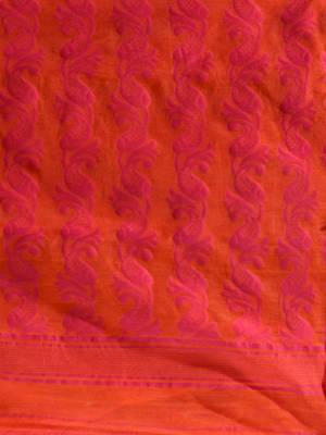 Orange And Pink Silk Cotton Handwoven Jamdani Saree With Floral And Paisley Designs Without Blouse 5