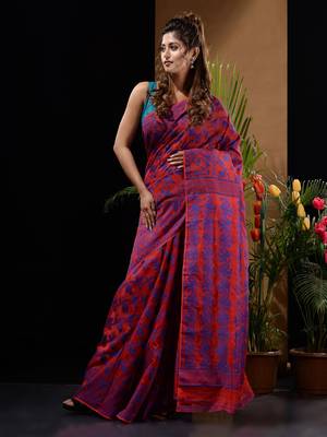 Red And Blue Silk Cotton Handwoven Jamdani Saree With Floral And Paisley Designs Without Blouse 1