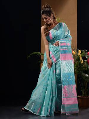 Sea Green Silk Cotton Handwoven Jamdani Saree With Multicolour Floral Designs And Motifs Without Blouse 3