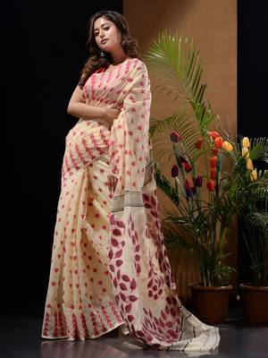 Off White Silk Cotton Handwoven Jamdani Saree With Geometric Designs And Foliage Patterns Without Blouse 3
