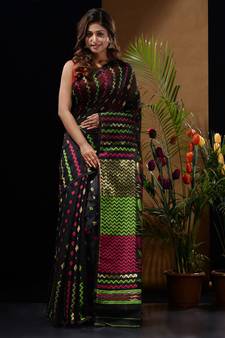 Black Silk Cotton Handwoven Jamdani Saree With Chevron Patterns And Bird Motifs Without Blouse