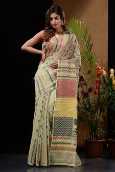 Pistachio Green Silk Cotton Handwoven Jamdani Saree With Chevron Patterns And Bird Motifs Without Blouse