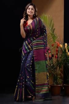 Grape Violet Silk Cotton Handwoven Jamdani Saree With Chevron Patterns And Bird Motifs Without Blouse
