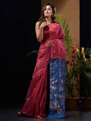 Fuchsia And Sapphire Blue Blue Silk Cotton Handwoven Jamdani Saree With Zari Woven Designs And Patterns 2