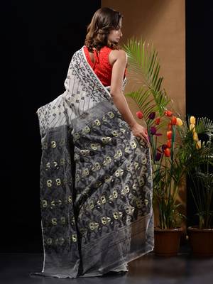 White And Black Silk Cotton Handwoven Jamdani Saree With Woven Designs And Patterns 4