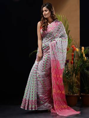 Sea Green And Pink Silk Cotton Handwoven Jamdani Saree With Woven Designs And Patterns 4