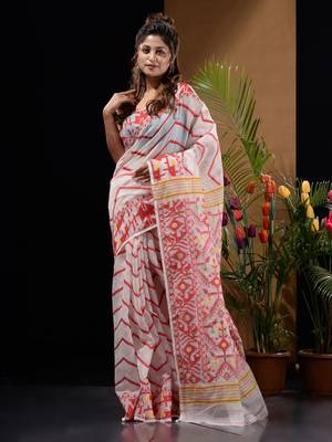 White And Red Silk Cotton Handwoven Jamdani Saree With Chevron And Ethnic Designs Without Blouse 2