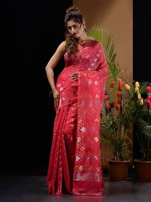 Punch Pink Silk Cotton Handwoven Jamdani Saree With Zari Designs And Motifs Without Blouse 1