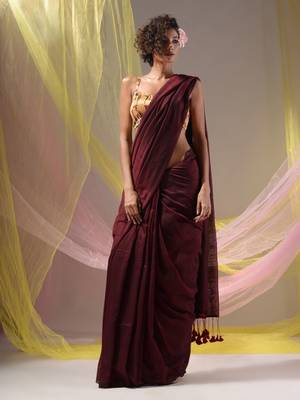 Maroon Cotton Handspun Soft Saree With Pompom 2