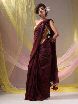 Maroon Cotton Handspun Soft Saree With Pompom 3
