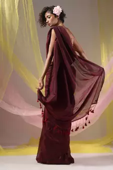 Maroon Cotton Handspun Soft Saree With Pompom