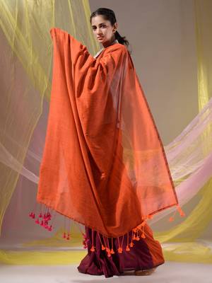 Orange And Magenta Half N Half Cotton Handspun Soft Saree With Pompom 3