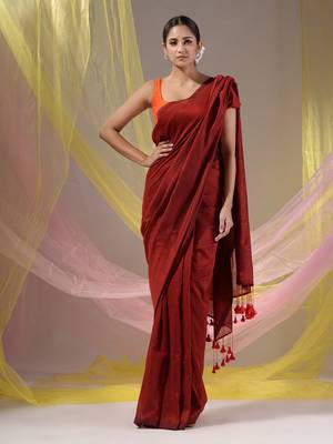 Red Cotton Handspun Soft Saree With Pompom 1